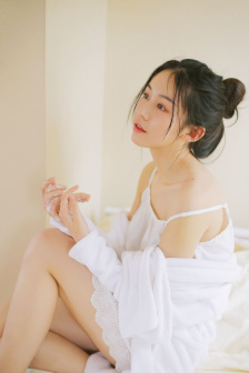 女管家法国满天星